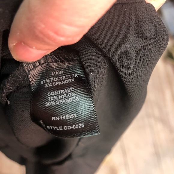 August 1 Eight Long Sleeve Dress - Picture 4 of 7